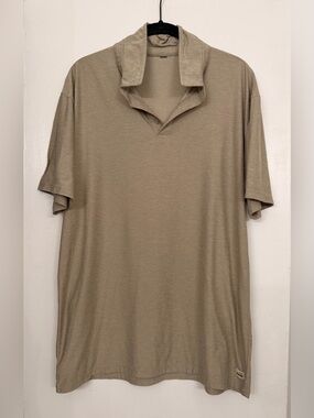 Vuori Strato Tech Collared Polo Tan Size Large